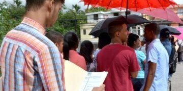 Sindicalista cuestiona la veracidad de las cifras oficiales sobre el crecimiento del empleo