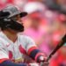 Bryan Torres brilla en su debut con jonrón y guía la paliza de los Cardenales 8-1 sobre los Rojos