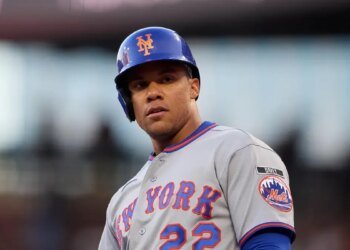 Alerta en Yankees: Juan Soto queda fuera de la alineación este domingo por problemas de salud