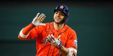 Jeremy Peña se convierte en el motor que dispara la ofensiva de Houston
