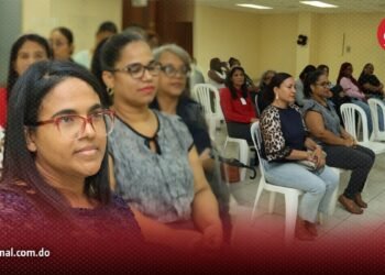 Coopa celebra a las madres con una inspiradora conferencia sobre bienestar y motivación personal