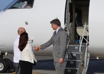 Llega a República Dominicana el subsecretario de Estado de EE. UU. Christopher Landau en visita clave