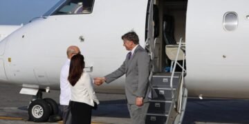 Llega a República Dominicana el subsecretario de Estado de EE. UU. Christopher Landau en visita clave