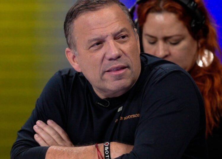 Escándalo electoral: Candidato presidencial es denunciado por presunta violencia intrafamiliar