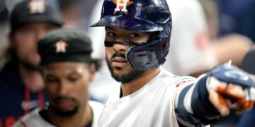 Carlos Correa se somete a cirugía y queda fuera por el resto de la temporada