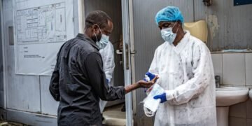 Alerta máxima: CDC confirma brote de ébola en África y lanza advertencia sanitaria mundial