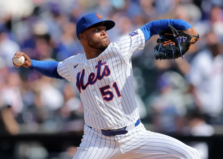 Freddy Peralta se luce con 7 ponches en una actuación dominante desde la lomita
