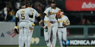 Fiesta de batazos: Pirates aplastan a los Giants con una masacre de 20 hits