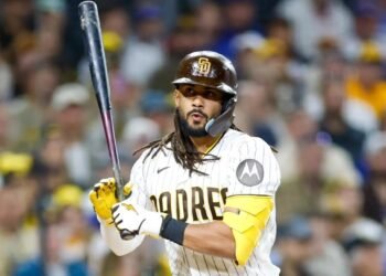 La espera por el primer jonrón de Fernando Tatis Jr: ¿cuándo ocurrirá el estallido?