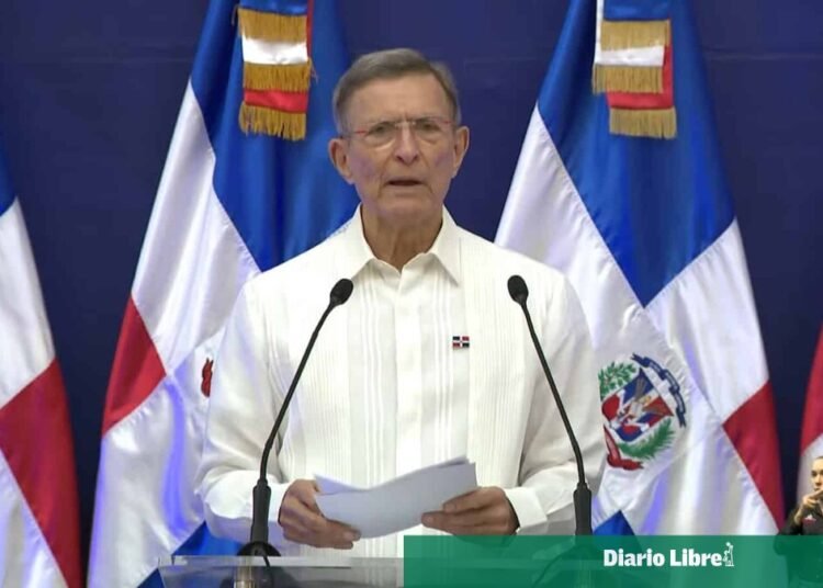 Lo que debes saber sobre el nuevo acuerdo de deportaciones entre RD y EE. UU.