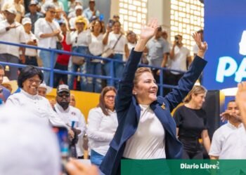Carolina Mejía pisa fuerte en Barahona y consolida su proyecto presidencial rumbo al 2028