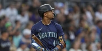 Julio Rodríguez guía el récord de Seattle mientras Rafael Devers domina a Sasaki