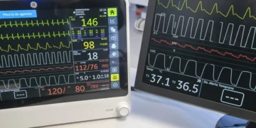 Un innovador parche de seda revoluciona la recuperación cerebral tras un ictus según la ciencia