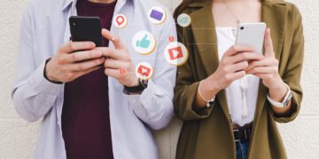 TikTok e Instagram desplazan a la prensa: las redes sociales son ya la principal fuente de noticias para los jóvenes
