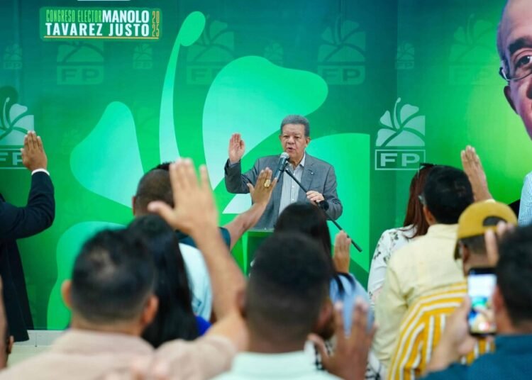 Leonel Fernández propone una transformación educativa profunda para el futuro del país