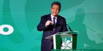 Leonel Fernández arremete contra los resultados de la encuesta Gallup-Diario Libre