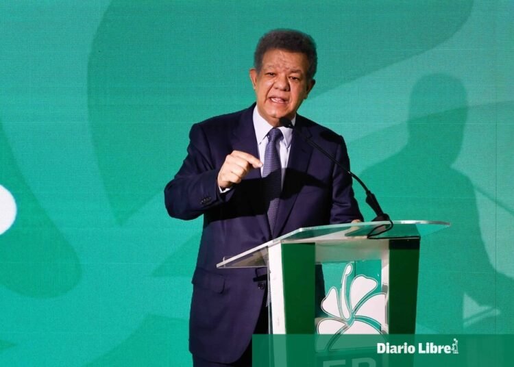 Leonel Fernández arremete contra los resultados de la encuesta Gallup-Diario Libre