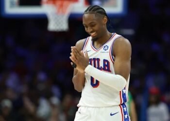Maxey guía a los Sixers a un épico séptimo juego frente a los Celtics