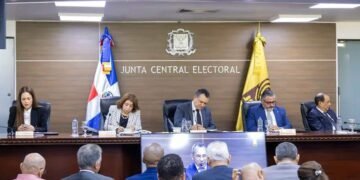 Voceros exigen revisar la polémica medida que bloquea las encuestas electorales