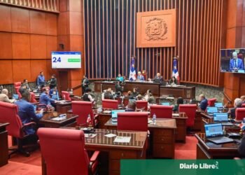 Reforma constitucional: proponen poner límites a la permanencia indefinida de jueces