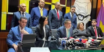 Crisis diplomática: Diputados del PLD exigen interrogar al Canciller por deportaciones masivas
