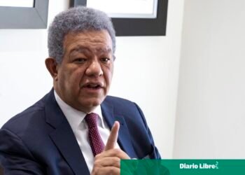 Leonel Fernández tumba el plan de ajuste fiscal del Gobierno y abre fuerte debate nacional