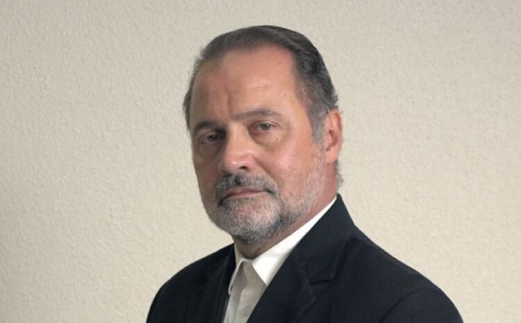 El dramaturgo Mario Lebrón lanza su esperada obra Después del llanto, la sangre