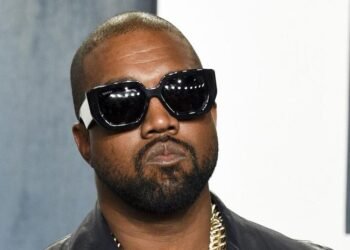 Senadores buscan prohibir conciertos de Kanye West en EE. UU. tras sus comentarios antisemitas