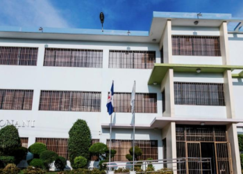 Intento de fuga en Conani: menores acusadas de homicidio desafían la seguridad del centro