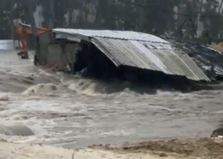 Temporada ciclónica enciende las alarmas en los barrios vulnerables de Santo Domingo