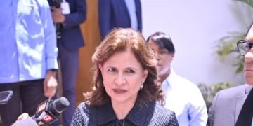 Raquel Peña descarta reforma fiscal y condiciona nuevo Código Laboral al consenso general