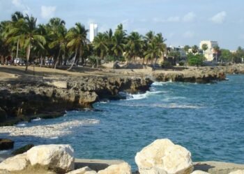 Nuevos detalles estremecen el caso de la joven hallada sin vida en el Malecón de Santo Domingo
