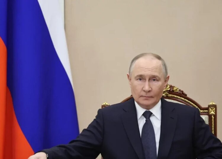Putin rompe el silencio: revela los detalles de sus negociaciones con EE. UU. sobre Cuba y Raúl Castro