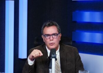 Por qué censurar encuestas es clave para garantizar procesos electorales justos y evitar la manipulación social