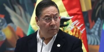 Bolivia al borde del colapso: cinco semanas de bloqueos hunden la economía nacional