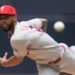 Cristopher Sánchez acecha la marca histórica de Orel Hershiser tras sumar 44 2/3 innings sin permitir carreras en la MLB