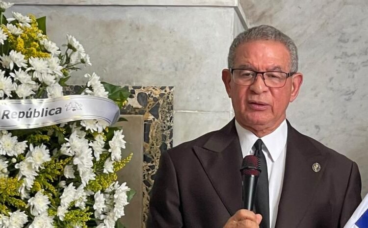 Instituto Duartiano rechaza presencia militar de EE.UU. en República Dominicana durante acto de Mella