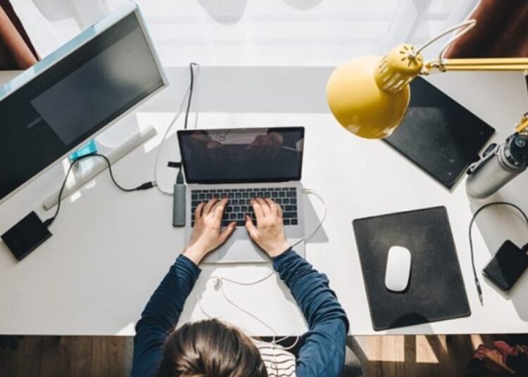 El teletrabajo daña la salud mental: lo que revela un nuevo estudio en EE. UU.