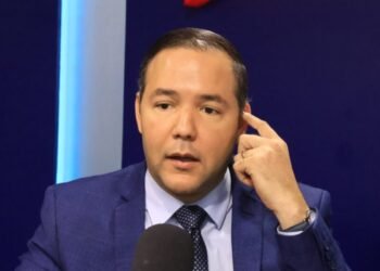 Denuncian que el PRM ha entregado el Gobierno a intereses particulares