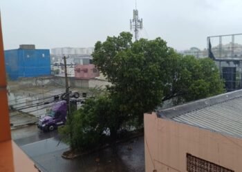 Alerta en RD: Santo Domingo bajo fuertes lluvias y más de 20 provincias en aviso meteorológico