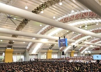 Rector de la PUCMM alerta sobre el impacto ético de la IA ante 1,149 nuevos profesionales