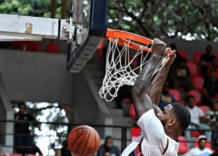 Gigantes aplasta a Titanes con una paliza histórica de 103-68
