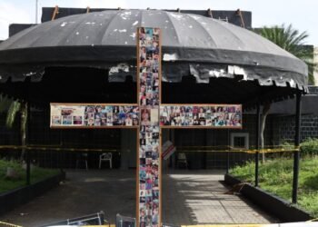 Exigen penas más severas en emotiva misa en memoria de las víctimas