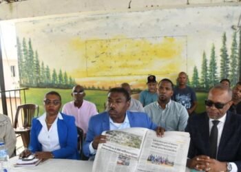 Transportistas de Los Alcarrizos estallan contra el plan de movilidad municipal por dejarlos fuera