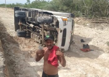 Tragedia en la frontera: Camión volcado genera incertidumbre por posibles víctimas