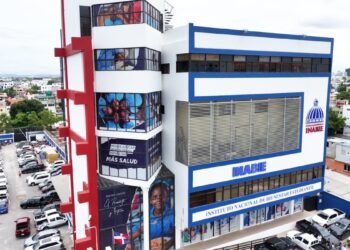 INABIE impulsa la industria local: priorizan zapatos escolares de fabricación dominicana en sus nuevas contrataciones