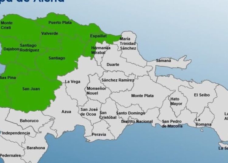 COE emite alerta verde para nueve provincias ante posibles riesgos meteorológicos