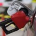 Gobierno congela los precios de los combustibles por tres meses