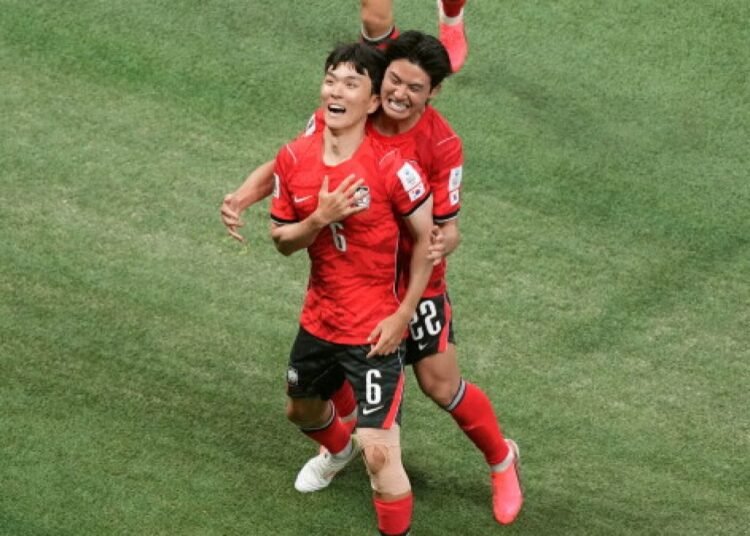 Hwang In-beom lidera la épica remontada de Corea del Sur ante República Checa
