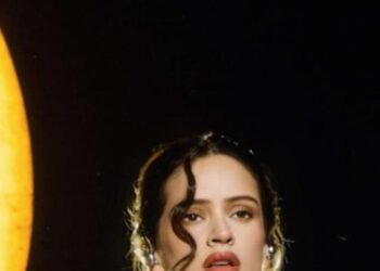 Rosalía reaparece tras sus problemas familiares y envía un emotivo mensaje a sus fans tras cancelar conciertos
